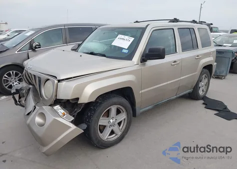 2010 Jeep Patriot Sport z USA, uszkodzony, nr VIN 1J4NF2GB5AD552895